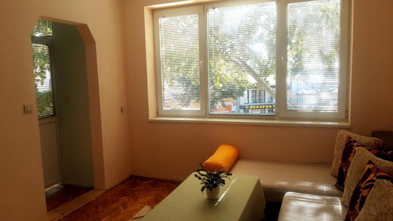 Central Apartment Silistra 外观 照片